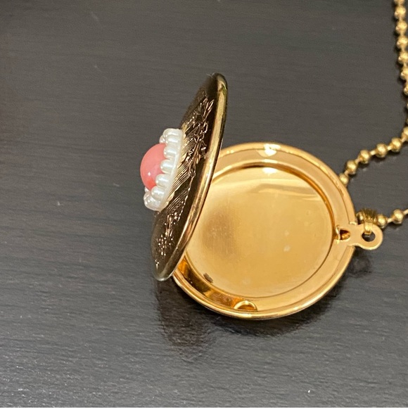 Vintage Unsigned Gold-tone Ball Chain Locket Pendant Necklace - Picture 10 of 15